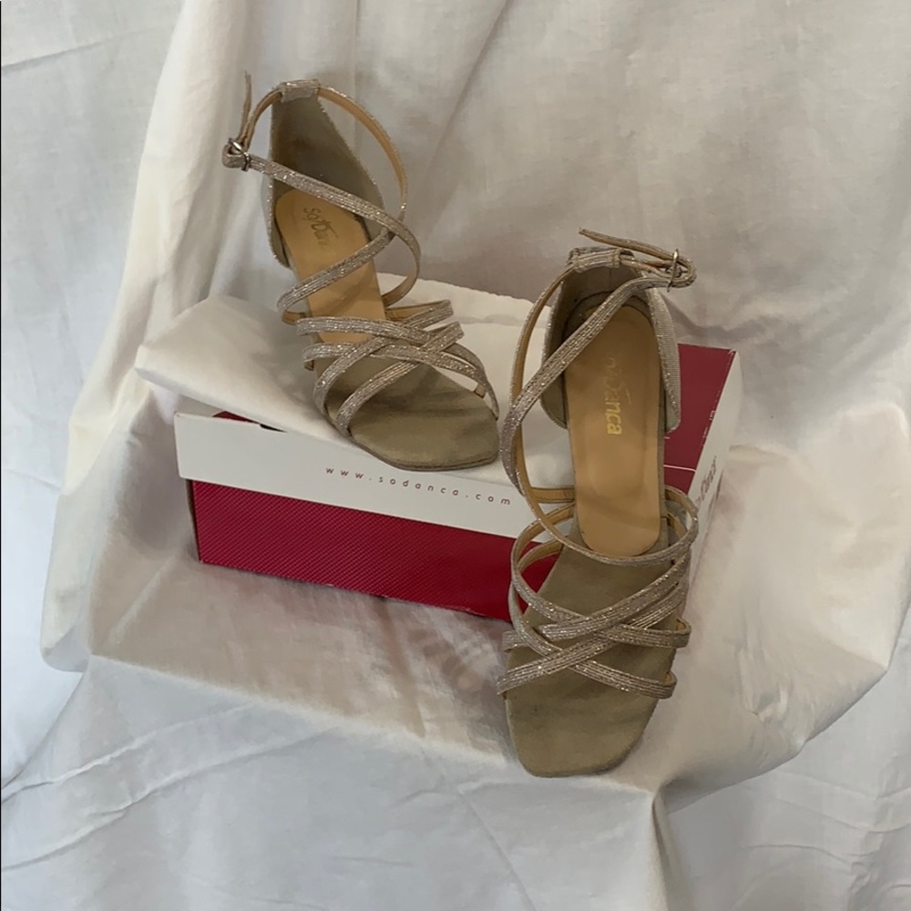 SoDanca Ballroom dance shoes size 8